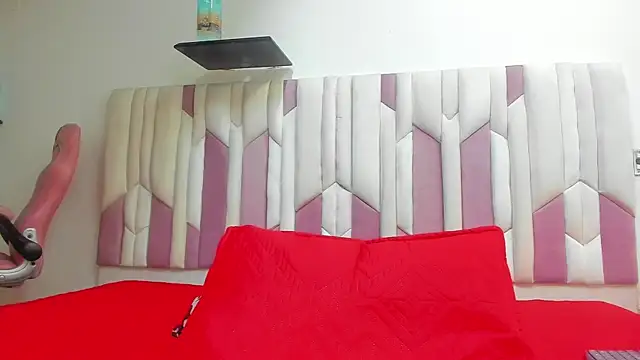 Snapshot of fer_dz chatting on March 17, 2025, 11:53 am fer dz online show from March 17, 2025, 11:53 am