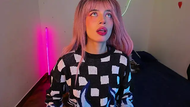 Snapshot of CelesteXCute chatting on January 8, 2026, 2:19 pm CelesteXCute online show from January 8, 2026, 2:19 pm