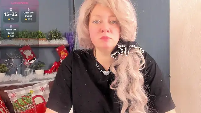 JesiaFoxi online show from January 9, 2026, 1:14 pm