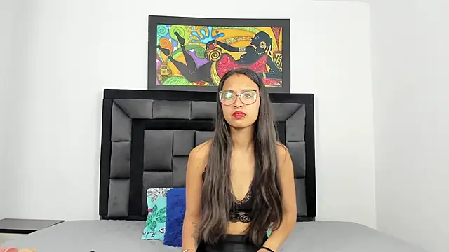 tatiana valencia online show from January 19, 2025, 12:39 pm