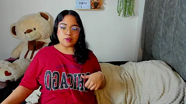 maddie-and-chelsea- online show from January 12, 2026, 5:40 pm