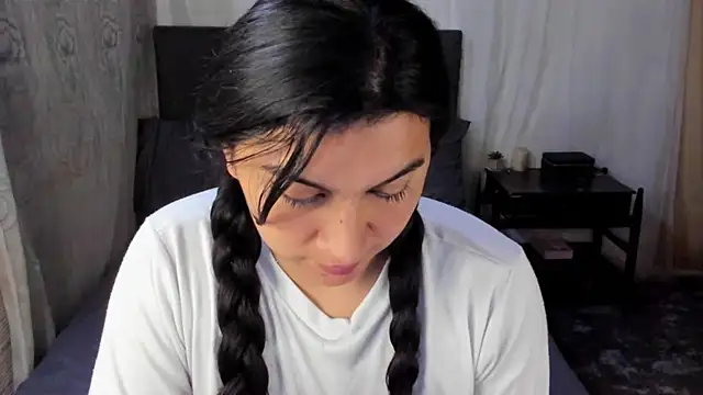 Judychase2 online show from February 6, 2025, 6:02 pm