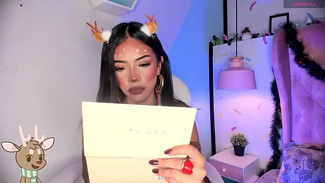 Snapshot of Giovanna_oliveira chatting on December 30, 2024, 4:53 am Giovanna oliveira online show from December 30, 2024, 4:53 am