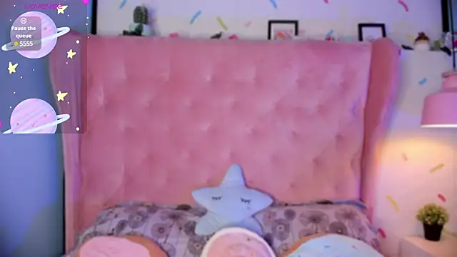 Snapshot of Giovanna_oliveira chatting on January 7, 2025, 8:56 am Giovanna oliveira online show from January 7, 2025, 8:56 am