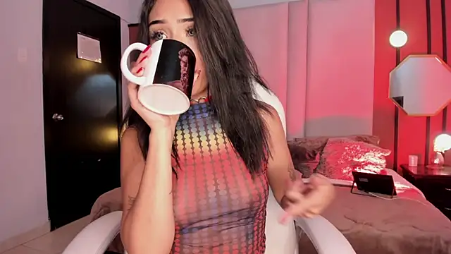 Snapshot of Giovanna_oliveira chatting on January 9, 2025, 8:45 am Giovanna oliveira online show from January 9, 2025, 8:45 am