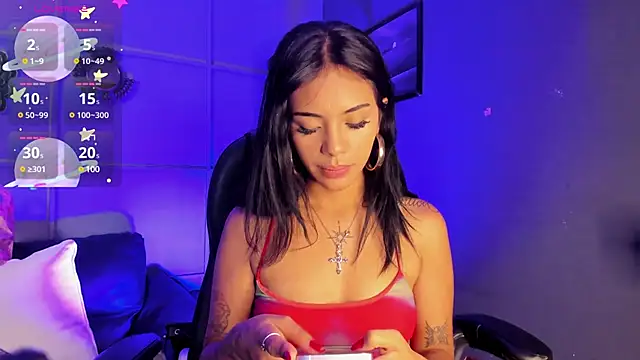 Snapshot of Giovanna_oliveira chatting on January 18, 2025, 5:20 am Giovanna oliveira online show from January 18, 2025, 5:20 am