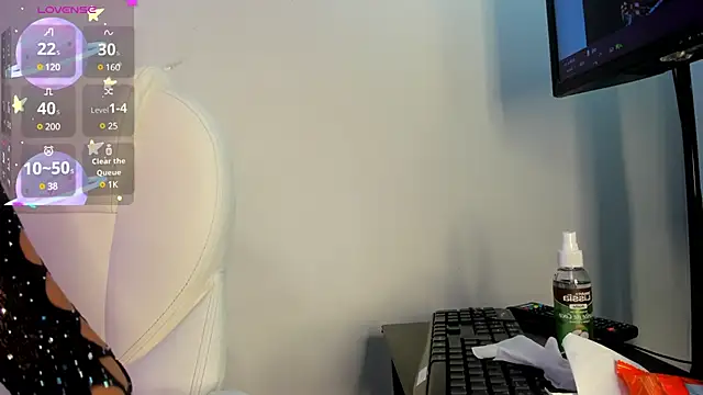 Snapshot of Giovanna_oliveira chatting on January 27, 2025, 8:40 am Giovanna oliveira online show from January 27, 2025, 8:40 am