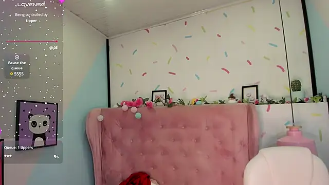 Snapshot of Giovanna_oliveira chatting on February 5, 2025, 10:41 am Giovanna oliveira online show from February 5, 2025, 10:41 am