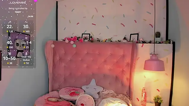 Snapshot of Giovanna_oliveira chatting on February 9, 2025, 4:25 am Giovanna oliveira online show from February 9, 2025, 4:25 am