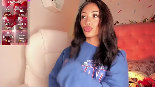 Snapshot of Giovanna_oliveira chatting on February 20, 2025, 8:06 am Giovanna oliveira online show from February 20, 2025, 8:06 am