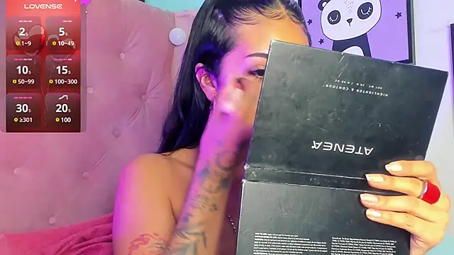 Snapshot of Giovanna_oliveira chatting on February 23, 2025, 5:56 am Giovanna oliveira online show from February 23, 2025, 5:56 am