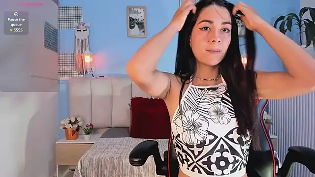 Snapshot of lyzzi_smith01 chatting on December 6, 2024, 7:45 pm lyzzi smith01 online show from December 6, 2024, 7:45 pm