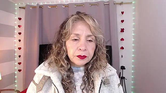 Afrodita sg online show from February 21, 2026, 1:45 pm