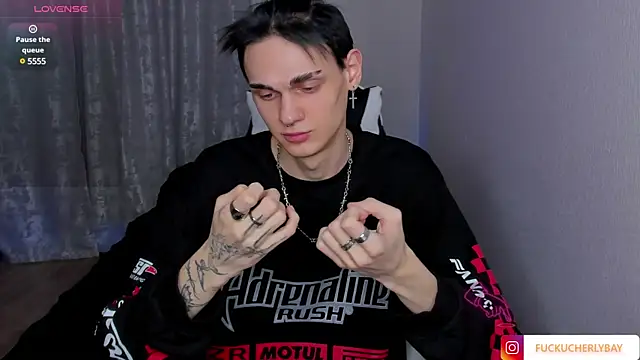 Snapshot of CHERLYBAY chatting on February 23, 2025, 11:14 pm CHERLYBAY online show from February 23, 2025, 11:14 pm