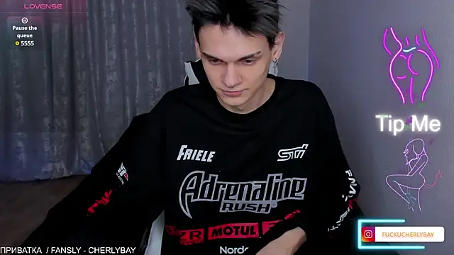 Snapshot of CHERLYBAY chatting on February 25, 2025, 9:02 pm CHERLYBAY online show from February 25, 2025, 9:02 pm