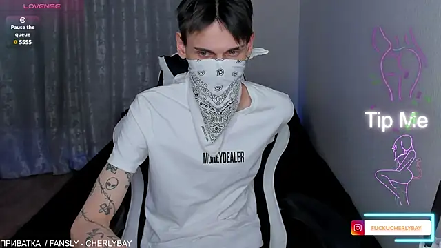 Snapshot of CHERLYBAY chatting on February 28, 2025, 3:04 am CHERLYBAY online show from February 28, 2025, 3:04 am