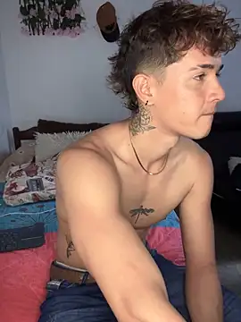 cristofer 988 online show from March 5, 2026, 8:05 pm