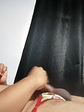 Snapshot of roladuraPr chatting on November 8, 2025, 11:10 am roladuraPr online show from November 8, 2025, 11:10 am