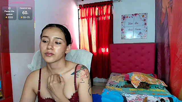 miley blue  online show from October 21, 2025, 7:14 pm