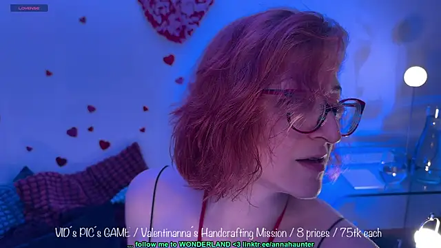 AnnaHaunter18 online show from February 14, 2025, 4:31 pm