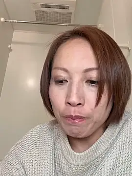 D Risa online show from March 7, 2025, 2:23 pm