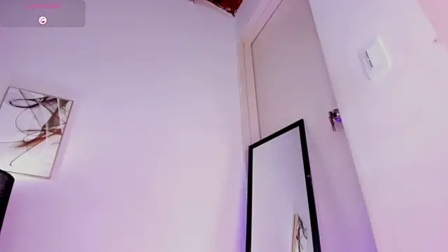 Mia ross16 online show from January 30, 2025, 10:30 pm