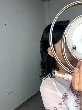 lilithTeen1  online show from November 19, 2025, 9:59 pm