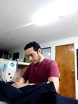 Gasparin32 online show from March 18, 2026, 7:28 pm