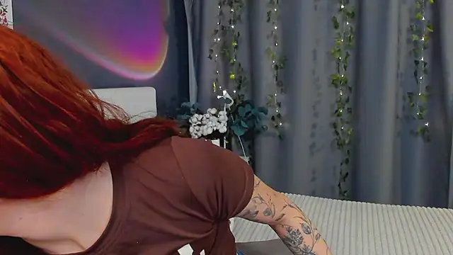 Snapshot of _Jenny_Miller_ chatting on May 6, 2026, 3:46 am Jenny Miller online show from May 6, 2026, 3:46 am