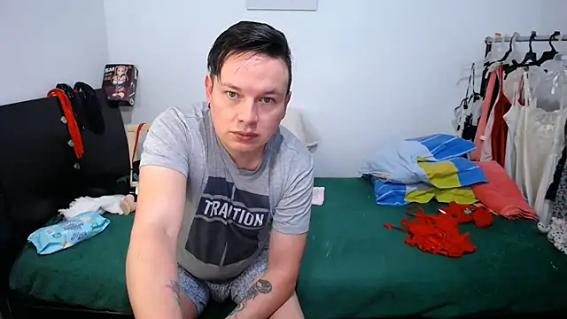 jade and jack online show from February 28, 2025, 4:10 pm