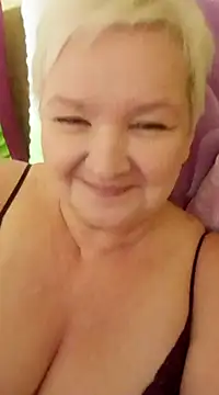 Snapshot of ForgetMeNot50 chatting on December 8, 2024, 7:05 am ForgetMeNot50 online show from December 8, 2024, 7:05 am