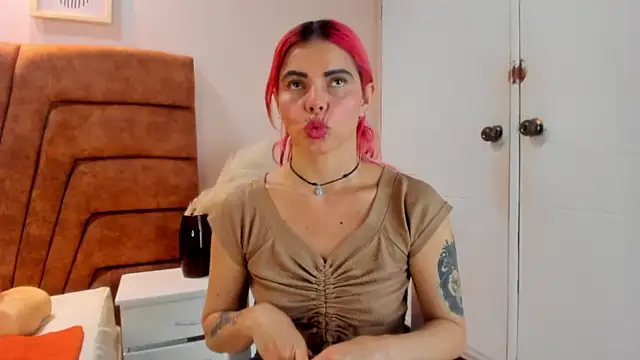 NIKI SANTANA online show from January 30, 2025, 4:37 am