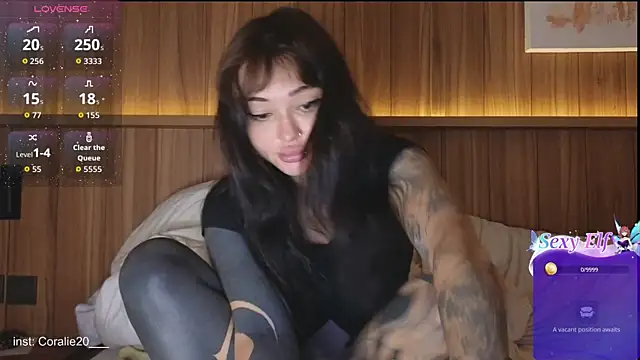 Coralie20  online show from April 19, 2026, 7:18 am