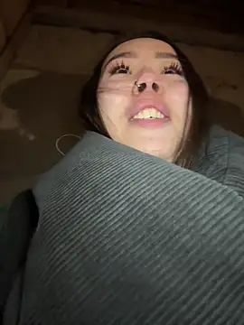 Asian Asami online show from January 10, 2025, 4:30 pm