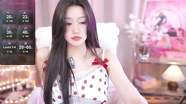 YINGTao-168 online show from February 8, 2025, 8:42 am