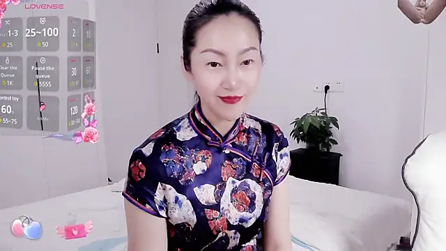 paopao-a online show from January 12, 2025, 3:49 am