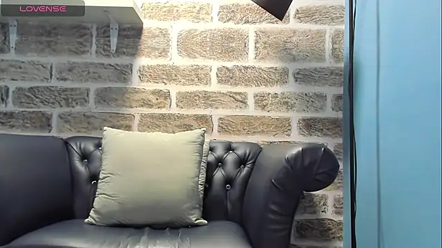 Snapshot of noah_ricci chatting on February 9, 2026, 2:10 pm noah ricci online show from February 9, 2026, 2:10 pm