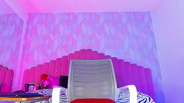 angelyy 02 online show from January 22, 2025, 4:55 am