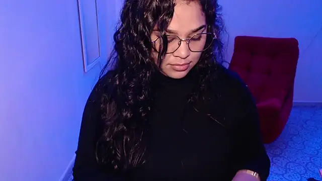 VenussTits97 online show from September 22, 2025, 11:40 pm