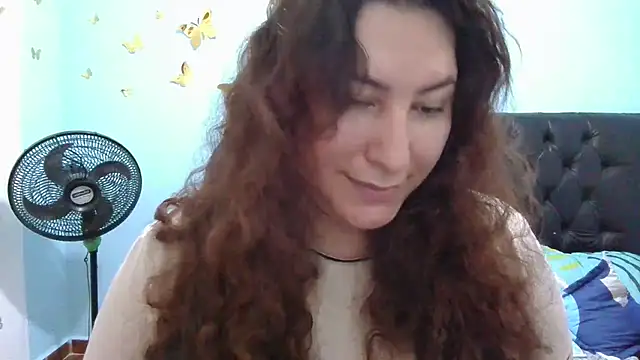 Snapshot of catalina_boobs chatting on April 5, 2026, 12:19 am catalina boobs online show from April 5, 2026, 12:19 am