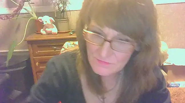 Manulyonok51 online show from December 25, 2024, 8:39 pm