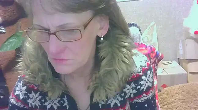 Manulyonok51 online show from February 9, 2025, 10:21 pm