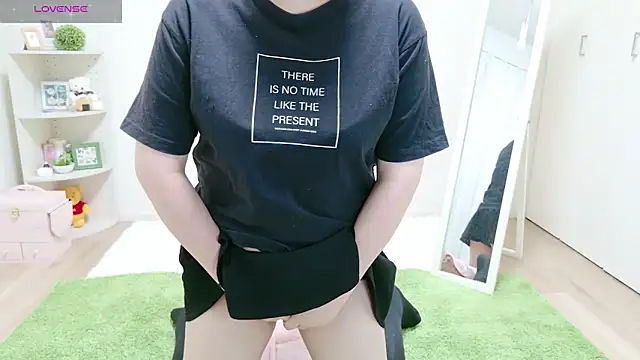 o-Aya-o online show from December 21, 2024, 3:09 pm