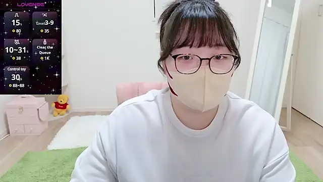 o-Aya-o online show from January 10, 2025, 3:06 pm