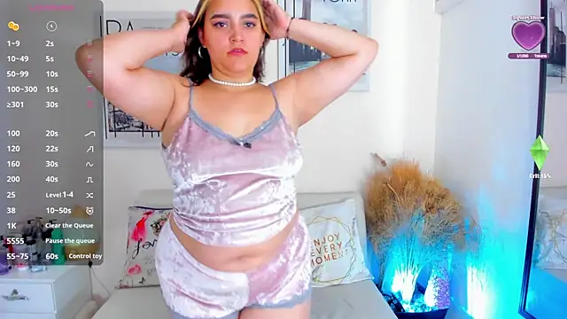 katy giil online show from December 4, 2024, 2:59 pm