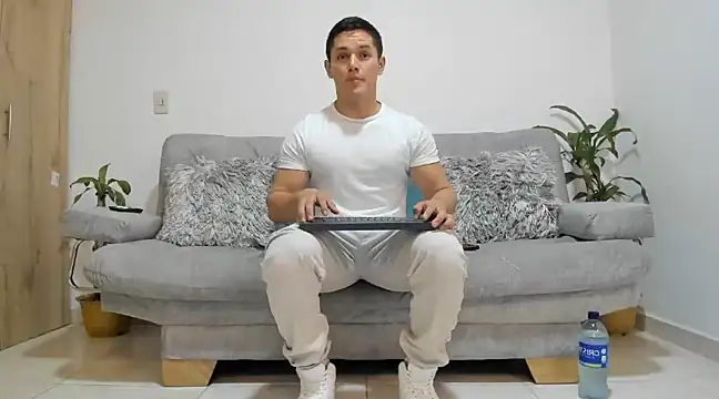 julian wallace online show from December 14, 2024, 10:50 pm