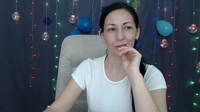 LiluGrants online show from January 10, 2025, 4:44 am