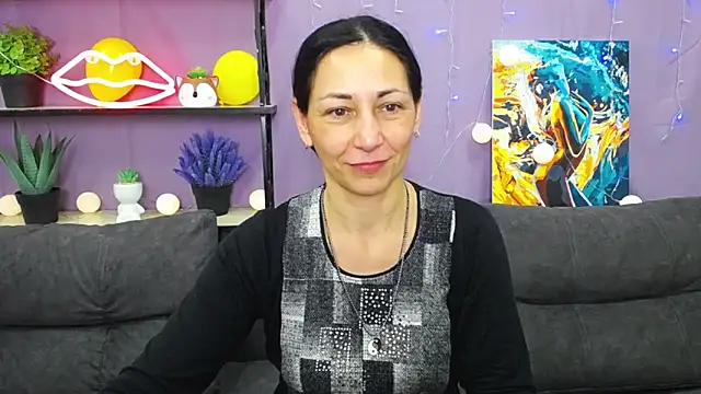 LiluGrants online show from January 23, 2025, 10:11 pm