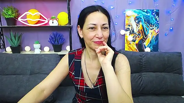 LiluGrants online show from January 24, 2025, 4:27 am