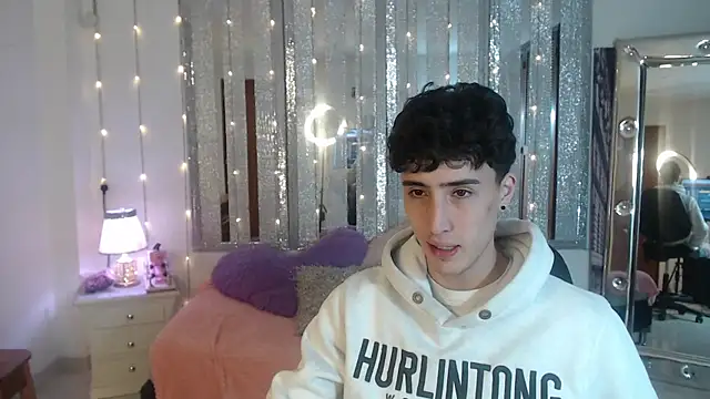 Snapshot of gojo_satoru_18 chatting on January 16, 2025, 3:02 pm gojo satoru 18 online show from January 16, 2025, 3:02 pm